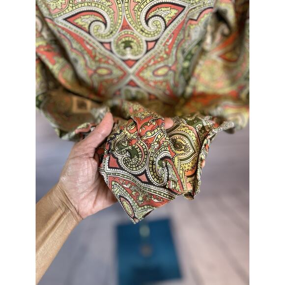 Ann Taylor Silk Paisley Blouse | Size 8 | Multicolor Long Sleeve Shirt - Picture 6 of 10